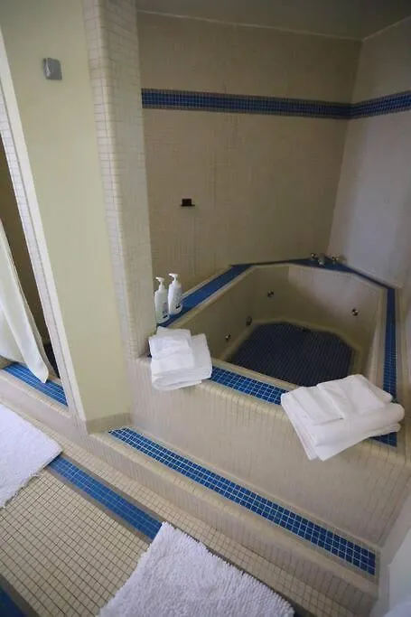 Kehena Black Sand Beach House - Ocean View Swim Spa Pahoa 0*,
