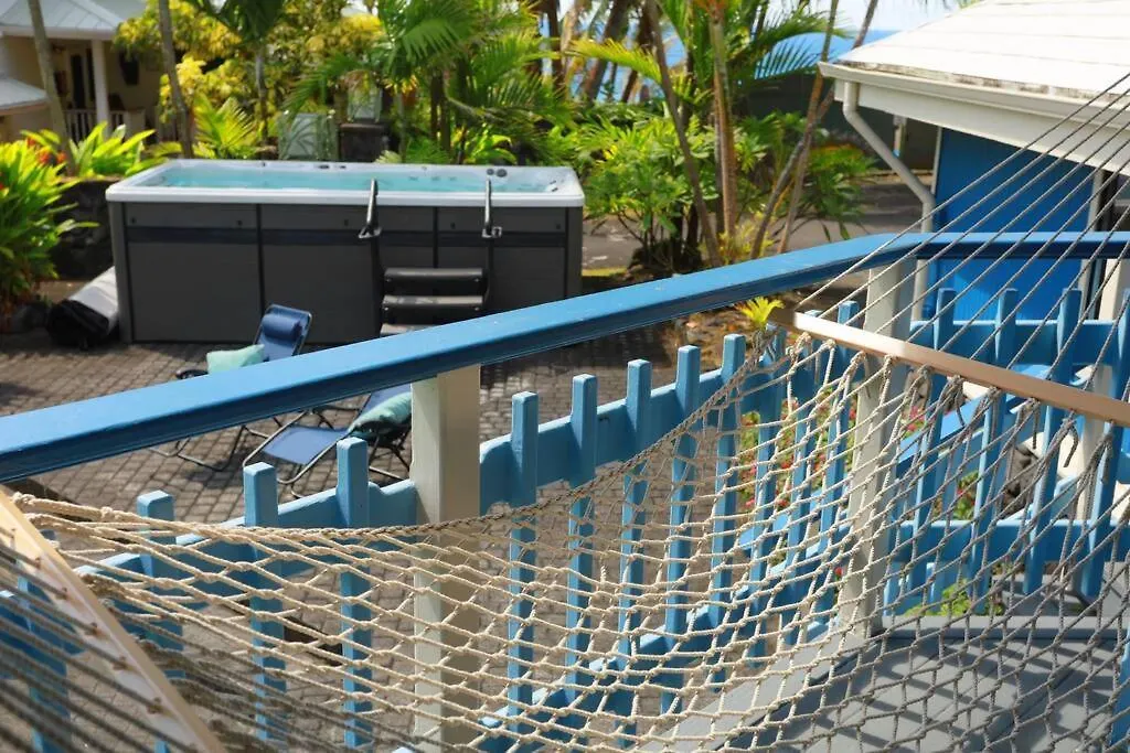 Kehena Black Sand Beach House - Ocean View Swim Spa Pahoa