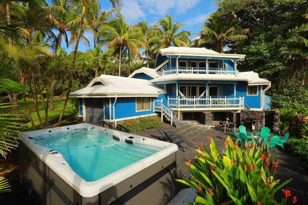Kehena Black Sand Beach House - Ocean View Swim Spa Pahoa